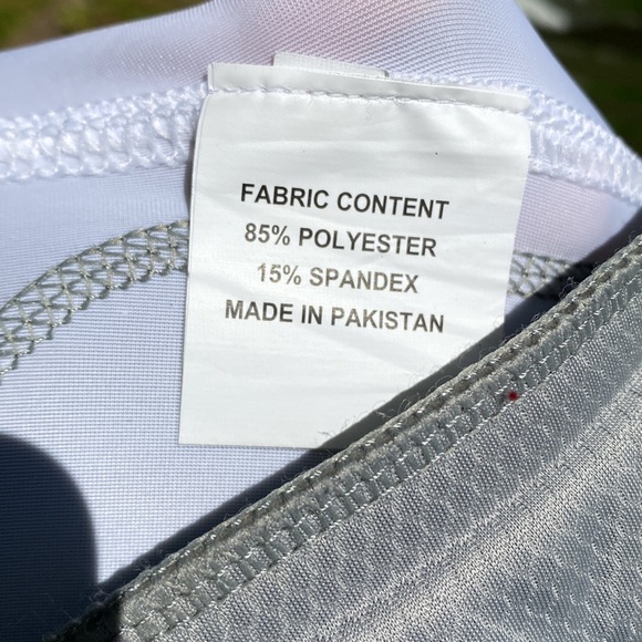 Padded football shorts - Picture 4 of 5